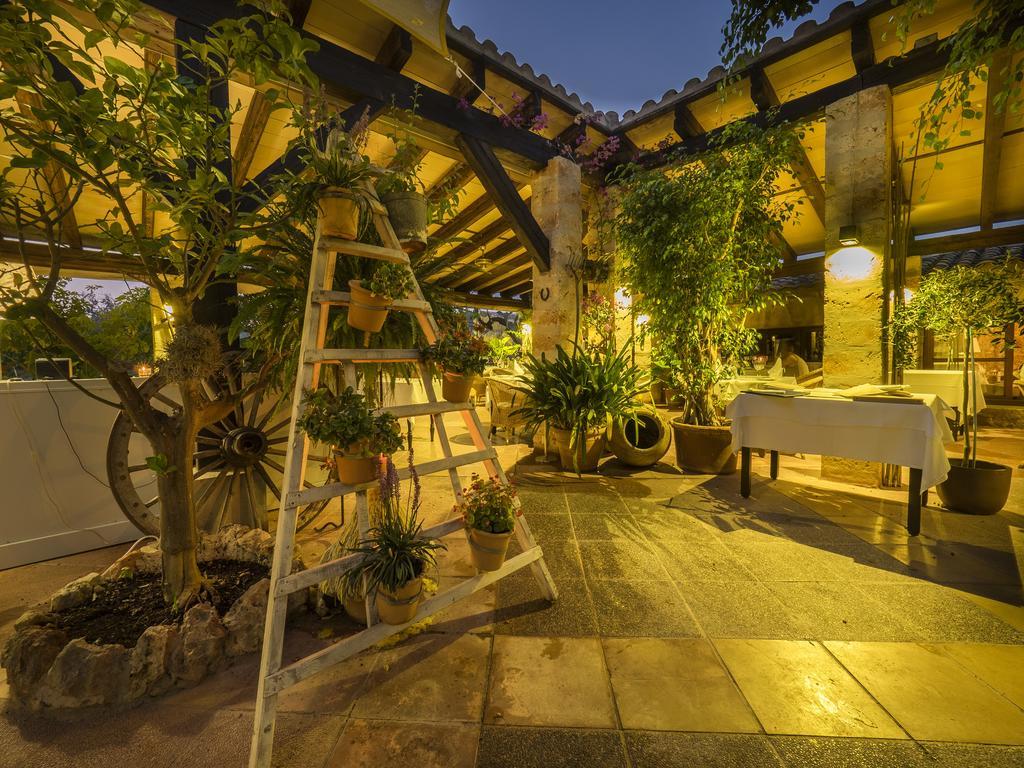 Hotel Protur Residencia Son Floriana Cala Bona  Esterno foto