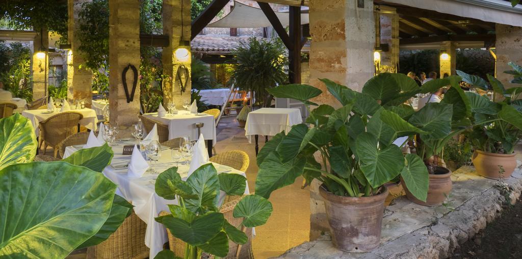 Hotel Protur Residencia Son Floriana Cala Bona  Esterno foto