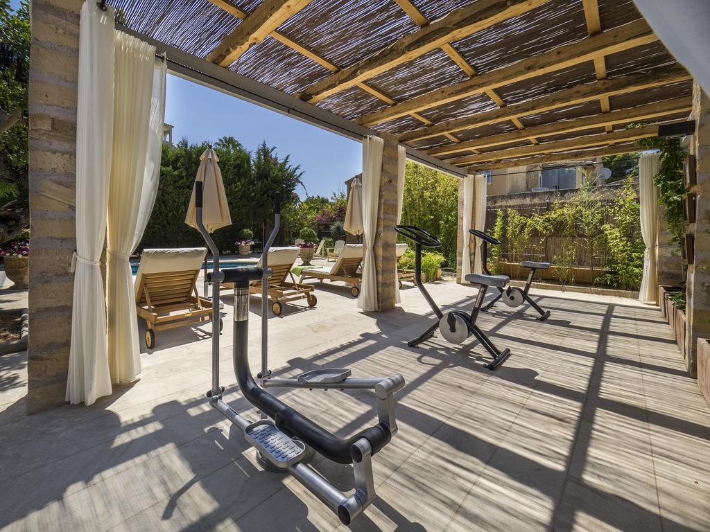 Hotel Protur Residencia Son Floriana Cala Bona  Esterno foto